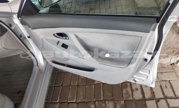 Buy Used Toyota Camry White Car in Astana in Akmola Buy Used Toyota Camry White Car in Astana in Akmola