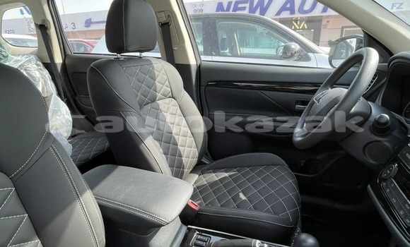 Buy Used Mitsubishi Outlander White Car in Astana in Akmola Buy Used Mitsubishi Outlander White Car in Astana in Akmola