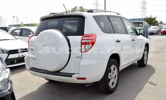 Buy Import Toyota 4Runner White Car in Import - Dubai in Akmecet Buy Import Toyota 4Runner White Car in Import - Dubai in Akmecet