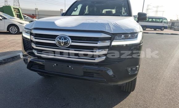 Buy Used Toyota Land Cruiser Black Car in Astana in Akmola Buy Used Toyota Land Cruiser Black Car in Astana in Akmola