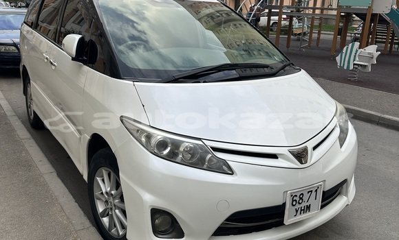 Buy Used Toyota Estima White Car in Almaty in Almati Buy Used Toyota Estima White Car in Almaty in Almati