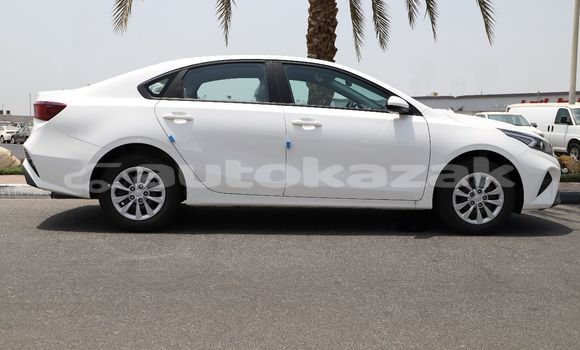 Buy New Kia Cerato White Car in Import - Dubai in Akmecet Buy New Kia Cerato White Car in Import - Dubai in Akmecet