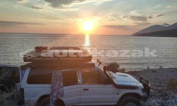 Buy Used Mitsubishi Pajero White Car in Almaty in Almati Buy Used Mitsubishi Pajero White Car in Almaty in Almati
