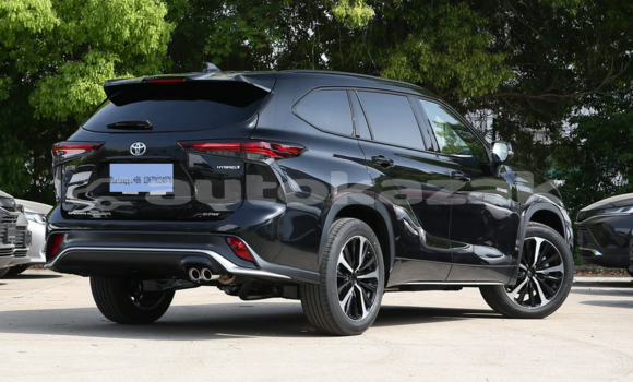 Buy New Toyota Crown Black Car in Akadir in Karagandi Buy New Toyota Crown Black Car in Akadir in Karagandi