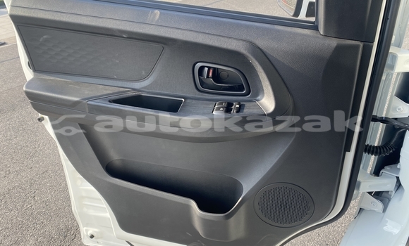 Buy New Changan CM-8 White Car in Abay in Karagandi Buy New Changan CM-8 White Car in Abay in Karagandi