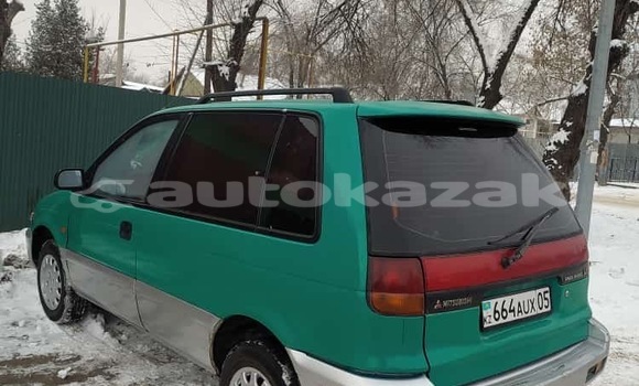 Buy Used Mitsubishi Space Wagon Green Car in Almaty in Almati Buy Used Mitsubishi Space Wagon Green Car in Almaty in Almati