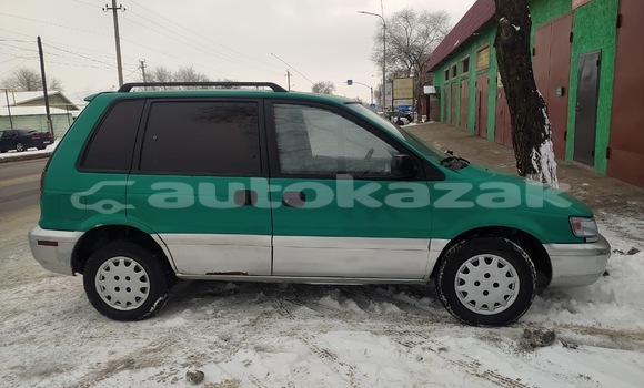Buy Used Mitsubishi Space Wagon Green Car in Almaty in Almati Buy Used Mitsubishi Space Wagon Green Car in Almaty in Almati