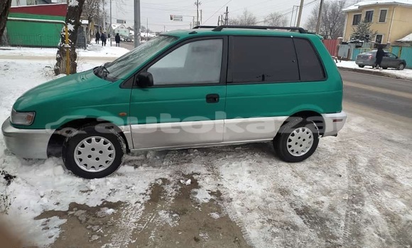 Buy Used Mitsubishi Space Wagon Green Car in Almaty in Almati Buy Used Mitsubishi Space Wagon Green Car in Almaty in Almati