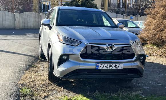 Buy Used Toyota Highlander Silver Car in Almaty in Almati Buy Used Toyota Highlander Silver Car in Almaty in Almati