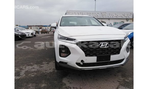 Buy Import Hyundai Santa Fe White Car in Import - Dubai in Akmecet Buy Import Hyundai Santa Fe White Car in Import - Dubai in Akmecet