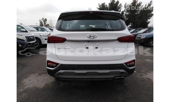 Buy Import Hyundai Santa Fe White Car in Import - Dubai in Akmecet Buy Import Hyundai Santa Fe White Car in Import - Dubai in Akmecet
