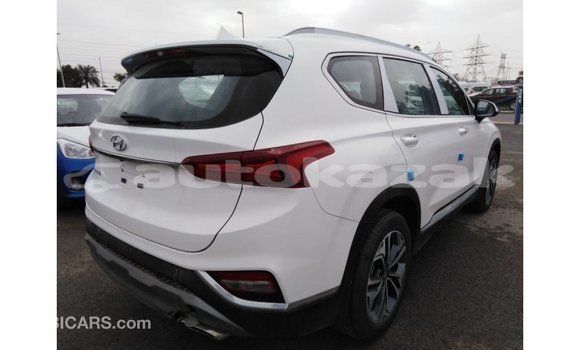 Buy Import Hyundai Santa Fe White Car in Import - Dubai in Akmecet Buy Import Hyundai Santa Fe White Car in Import - Dubai in Akmecet