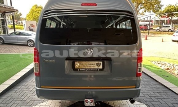 Buy Used Toyota Hiace White Car in Astana in Akmola Buy Used Toyota Hiace White Car in Astana in Akmola