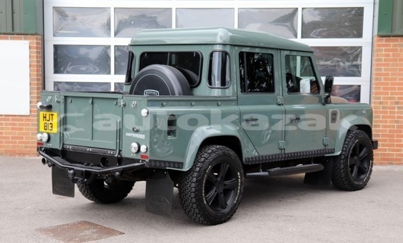 Buy Used Land Rover Defender Green Car in Astana in Akmola Buy Used Land Rover Defender Green Car in Astana in Akmola