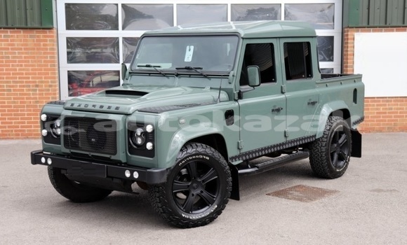 Buy Used Land Rover Defender Green Car in Astana in Akmola Buy Used Land Rover Defender Green Car in Astana in Akmola