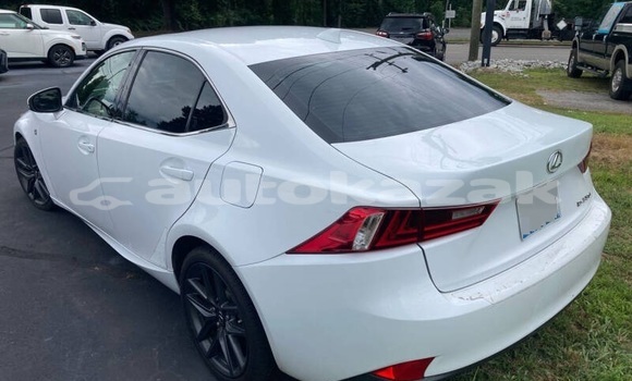 Buy Used Lexus IS White Car in Astana in Akmola Buy Used Lexus IS White Car in Astana in Akmola