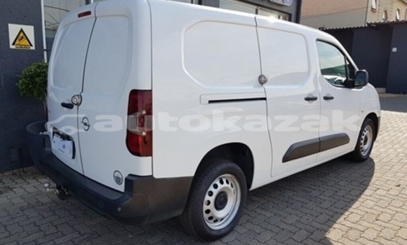 Buy Used Opel Combo White Car in Astana in Akmola Buy Used Opel Combo White Car in Astana in Akmola
