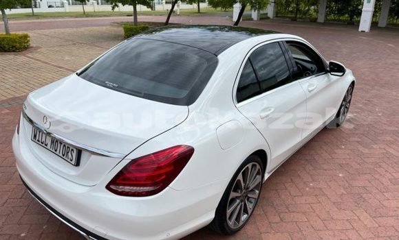Buy Used Mercedes-Benz C250 coupe White Car in Astana in Akmola Buy Used Mercedes-Benz C250 coupe White Car in Astana in Akmola