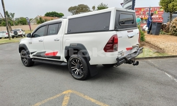 Buy Used Toyota Hilux White Car in Astana in Akmola Buy Used Toyota Hilux White Car in Astana in Akmola