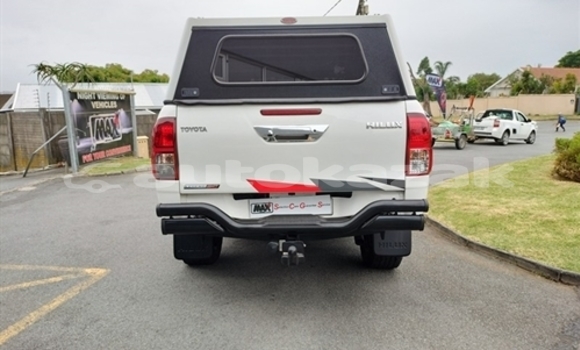 Buy Used Toyota Hilux White Car in Astana in Akmola Buy Used Toyota Hilux White Car in Astana in Akmola