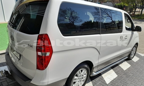Buy Used Hyundai H1 White Car in Astana in Akmola Buy Used Hyundai H1 White Car in Astana in Akmola