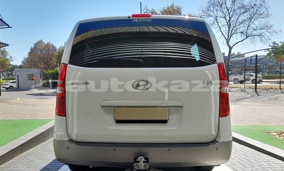 Buy Used Hyundai H1 White Car in Astana in Akmola Buy Used Hyundai H1 White Car in Astana in Akmola