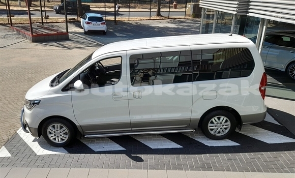Buy Used Hyundai H1 White Car in Astana in Akmola Buy Used Hyundai H1 White Car in Astana in Akmola