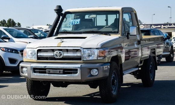Buy Import Toyota Land Cruiser Beige Car in Import - Dubai in Akmecet Buy Import Toyota Land Cruiser Beige Car in Import - Dubai in Akmecet
