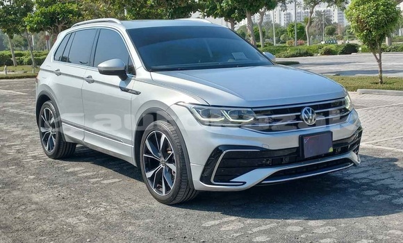 Buy Used Volkswagen Tiguan Silver Car in Astana in Akmola Buy Used Volkswagen Tiguan Silver Car in Astana in Akmola