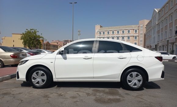 Buy Used Toyota Yaris White Car in Astana in Akmola Buy Used Toyota Yaris White Car in Astana in Akmola