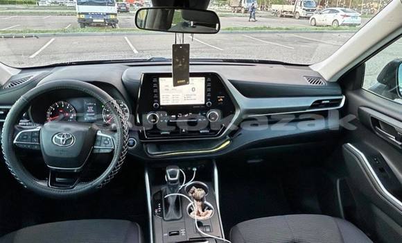 Buy Used Toyota Highlander Other Car in Aktobe in Aktobe