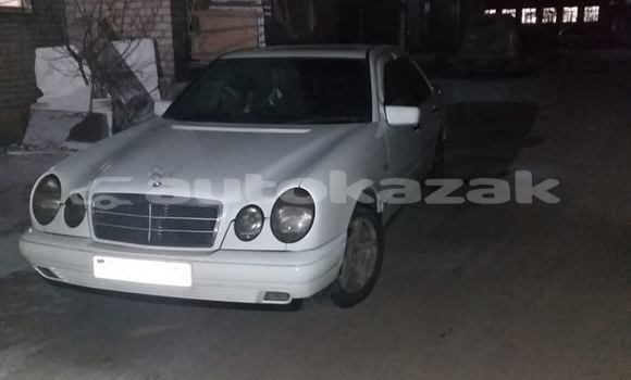 Buy Used Mercedes-Benz E–Class White Car in Aktau in Karagandi Buy Used Mercedes-Benz E–Class White Car in Aktau in Karagandi