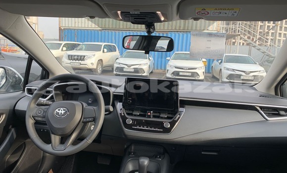 Buy Used Toyota Corolla White Car in Aktau in Mankistau Buy Used Toyota Corolla White Car in Aktau in Mankistau