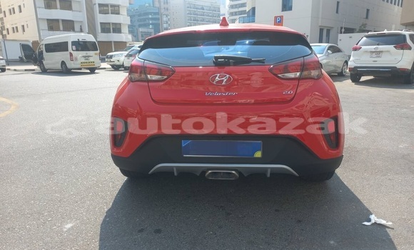 Buy Used Hyundai Veloster Red Car in Astana in Akmola Buy Used Hyundai Veloster Red Car in Astana in Akmola