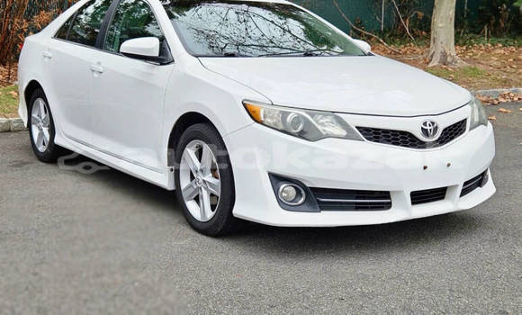 Buy Used Toyota Camry White Car in Almaty in Almati Buy Used Toyota Camry White Car in Almaty in Almati