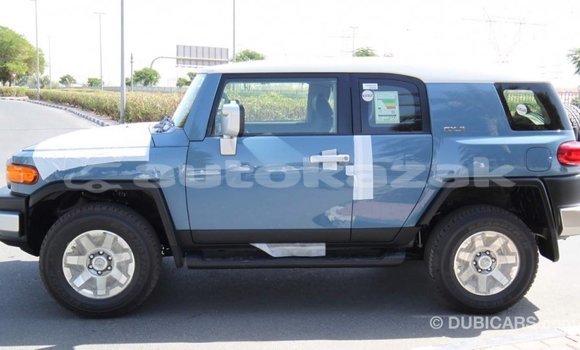 Buy Import Toyota FJ Cruiser Blue Car in Import - Dubai in Akmecet Buy Import Toyota FJ Cruiser Blue Car in Import - Dubai in Akmecet