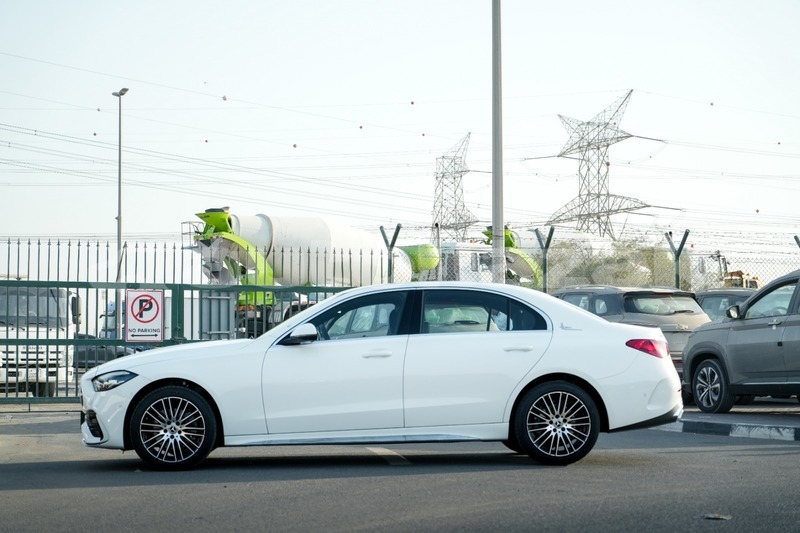 Big with watermark mercedes benz c class akmecet import dubai 5297