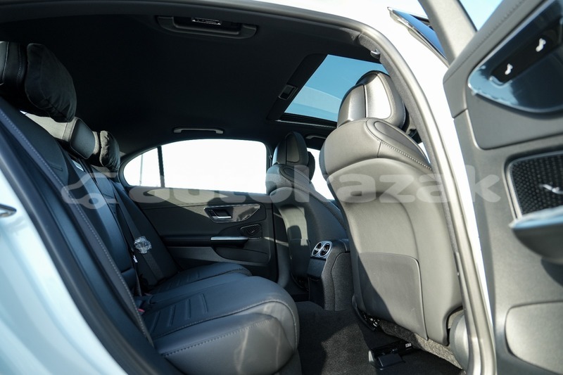 Big with watermark mercedes benz c class akmecet import dubai 5297