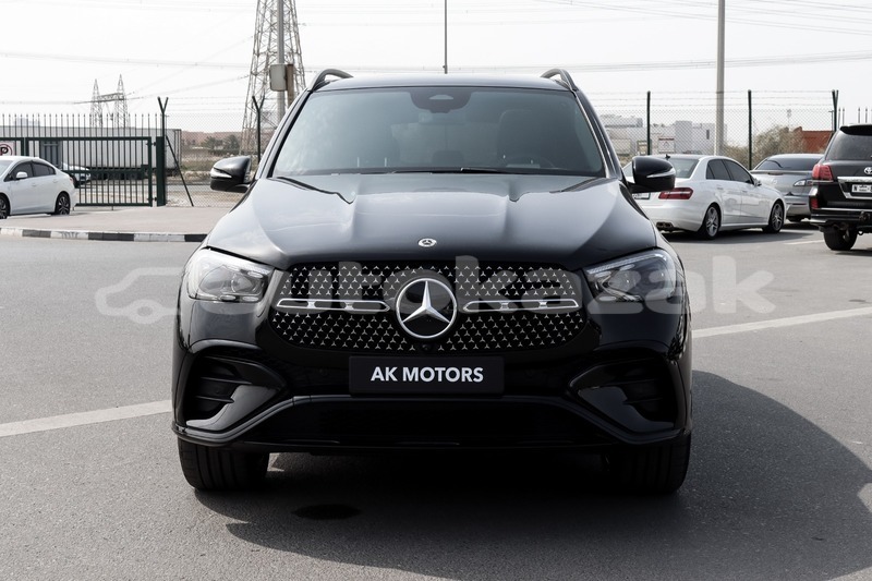 Big with watermark mercedes benz gle akmecet import dubai 5300