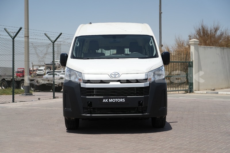 Big with watermark toyota hiace akmecet import dubai 5303