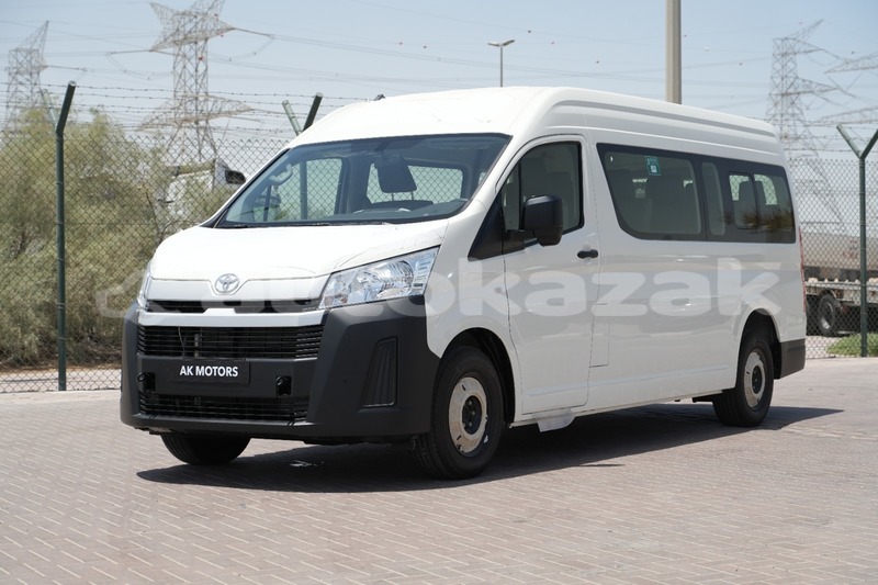 Big with watermark toyota hiace akmecet import dubai 5303