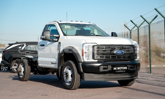 Buy Import Ford F–150 White Car in Import - Dubai in Akmecet