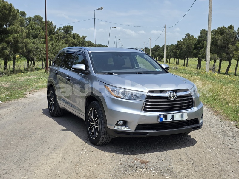 Big with watermark toyota highlander almati almati 5312