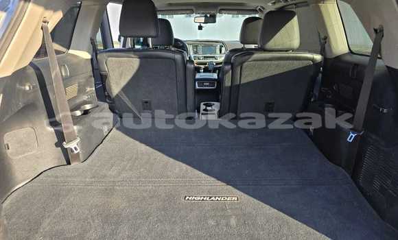 Buy Used Toyota Highlander Silver Car in Almati in Almati Buy Used Toyota Highlander Silver Car in Almati in Almati