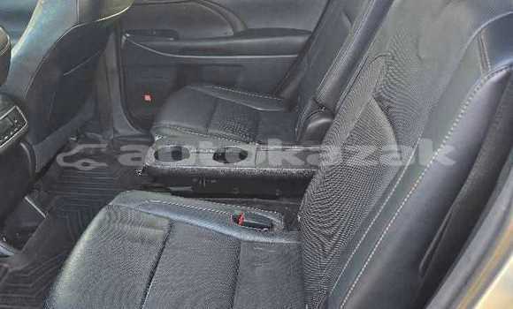 Buy Used Toyota Highlander Silver Car in Almati in Almati Buy Used Toyota Highlander Silver Car in Almati in Almati