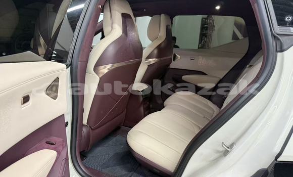 Buy Used Changan CS85 White Car in Almati in Almati Buy Used Changan CS85 White Car in Almati in Almati