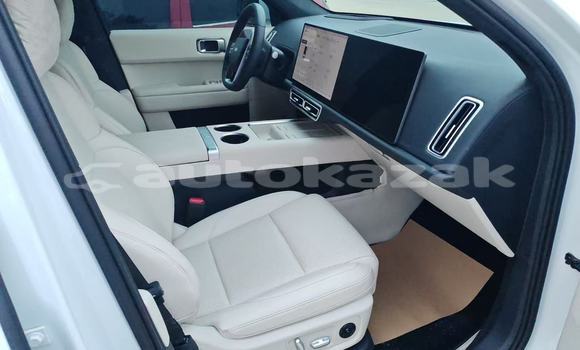 Buy Used Changan CS85 White Car in Almati in Almati Buy Used Changan CS85 White Car in Almati in Almati