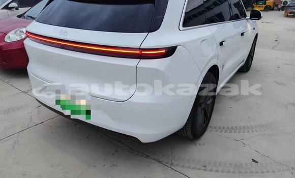 Buy Used Changan CS85 White Car in Almati in Almati Buy Used Changan CS85 White Car in Almati in Almati