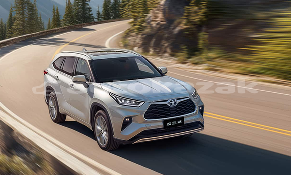 Buy New Toyota Highlander White Car in Astana in Akmola Buy New Toyota Highlander White Car in Astana in Akmola