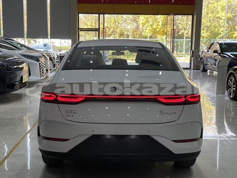 Big with watermark byd e6 akmola astana 5367